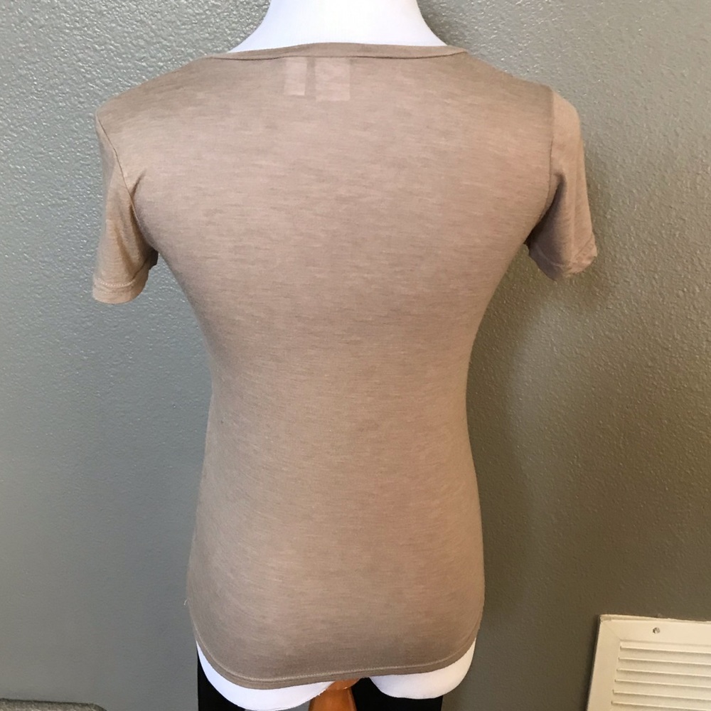 Tan v-neck - Picture 2 of 2